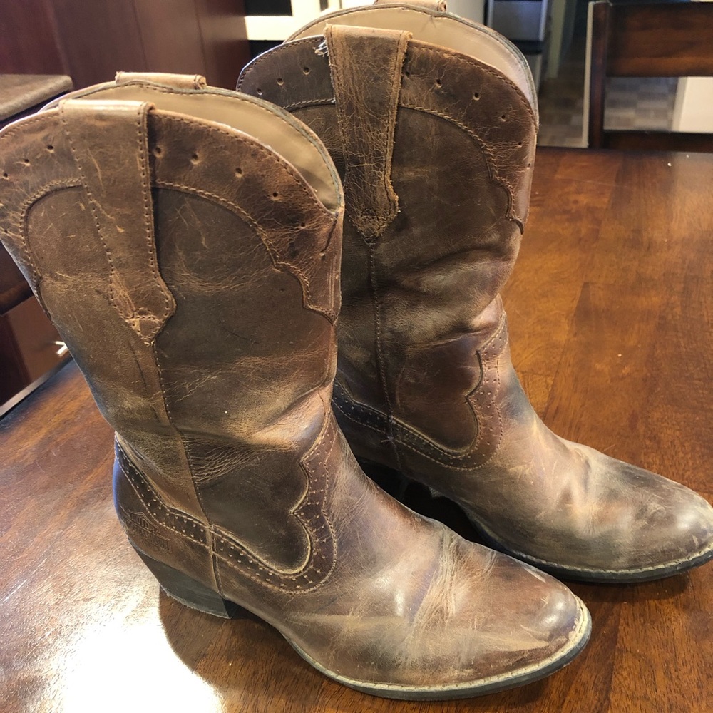 Cowboy boots